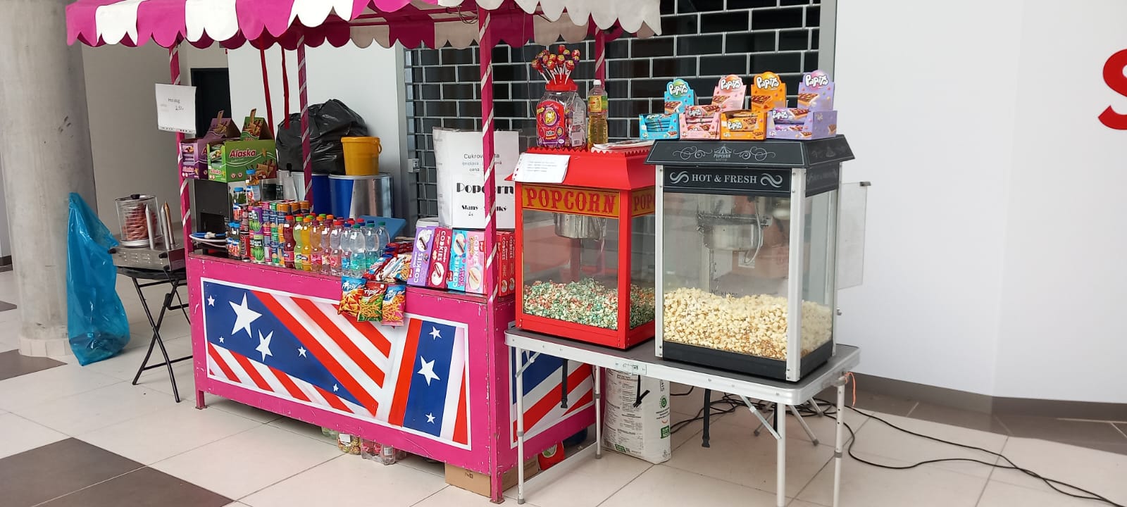 Popcorn stánok